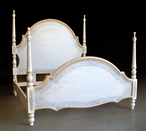 Cabo Blanco King Poster Bed