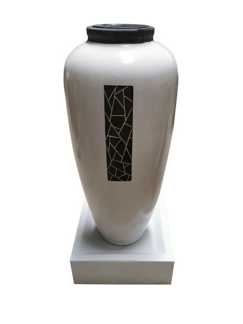 Modern Budding Fountain With Base White Design